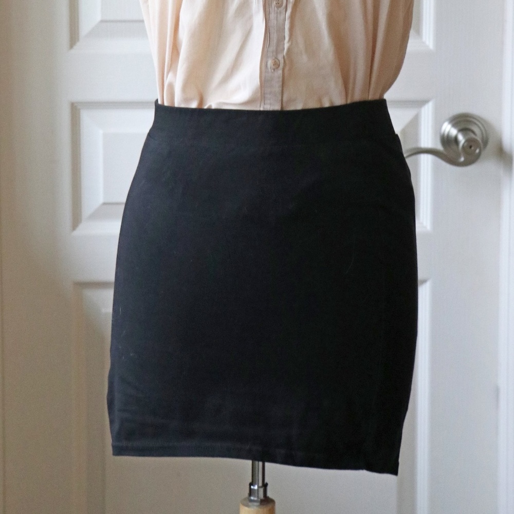 H&M Black Bodycon Cotton Skirt
